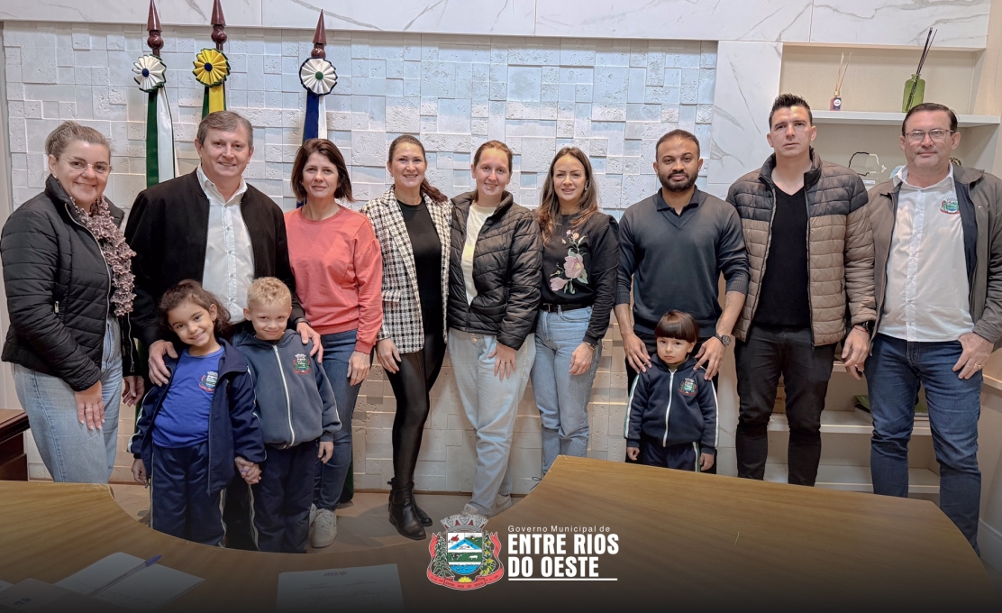 ORDEM DE SERVIÇO É ASSINADA PARA AMPLIAÇÃO DO CMEI ENTRE RIOS