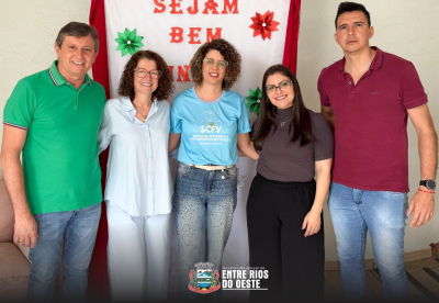 Encontro Natalino aos participantes dos grupos do SCFV