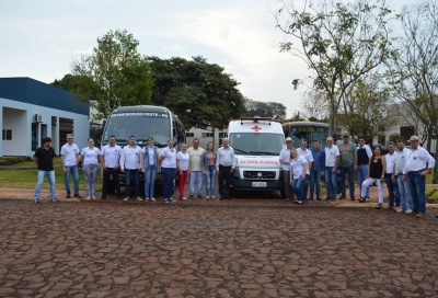 SAÚDE DE ENTRE RIOS DO OESTE AVANÇA NA RENOVAÇÃO DA FROTA E ADQUIRE AMBULÂNCIA E MICRO-ÔNIBUS