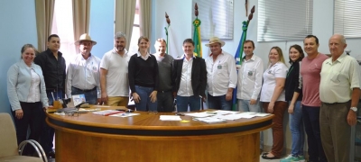 Prefeito realiza reunião com secretariado 