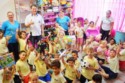 Centro de Convivência da Criança e do Adolescente recebe novos brinquedos pedagógicos