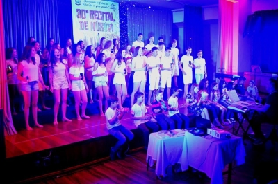 ENTRE RIOS DO OESTE REALIZA 30º RECITAL DE MÚSICA