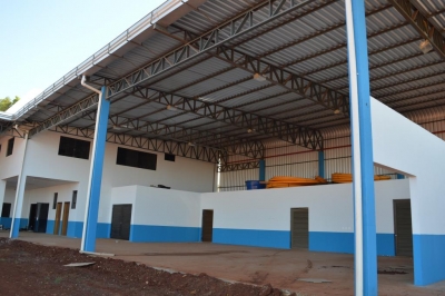  Obras do Parque de Máquinas de Entre Rios do Oeste estão na reta final