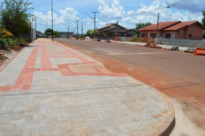 SEGUNDA ETAPA DA REVITALIZAÇÃO DA RUA AMAZONAS TEM CONTINUIDADE 