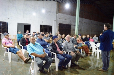 ADMINISTRAÇÃO MUNICIPAL REALIZA INTERIORIZAÇÃO NA LINHA DIVISA