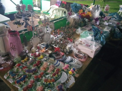 Feira especial do Dia das Mães é realizada com sucesso em Entre Rios do Oeste