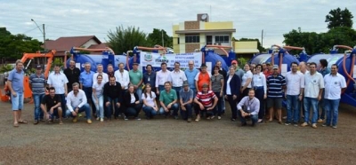 Administração Entrerriense entrega equipamentos para toda a área rural do Município