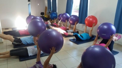 AULAS DE PILATES É OFERTADA AOS MUNÍCIPES