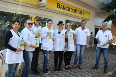  Saúde realiza pedágio contra a dengue