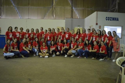 TARDE RECREATIVA É REALIZADA EM ENTRE RIOS DO OESTE