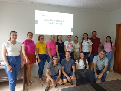 Prefeitura de Entre Rios do Oeste promove curso sobre Emissão de Nota Fiscal do Produtor Rural